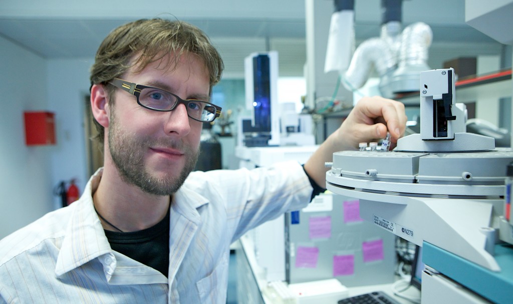 Dr. Arno Hazekamp tests a sample of medical cannabis vapour created by Storz & Bickel's Volcano herbal vaporizer at the Department of Plant Metabolomics, Faculty of Biology, Gorlaeus laboratories, Leiden University.