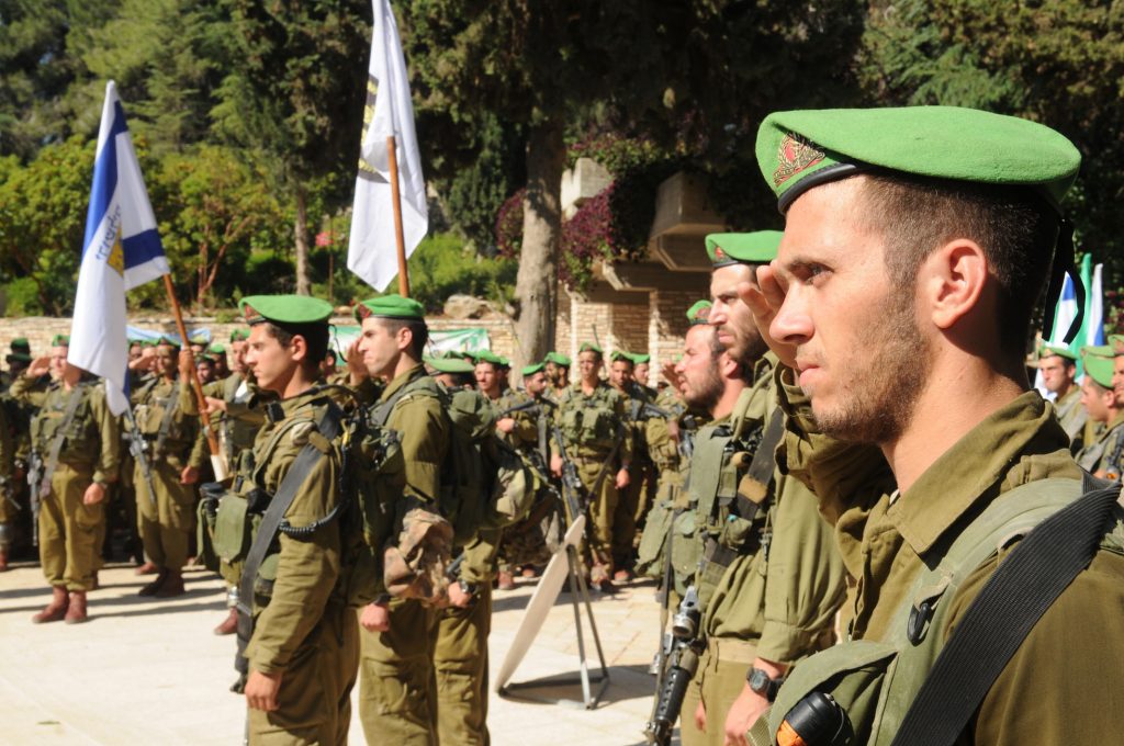 flickr_-_israel_defense_forces_-_nachal_brigade_on_historical_trek_1